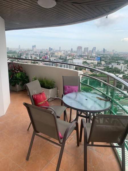 Floraville Condominium, Bangkok, 51 Pattanakarn, Suan Luang, Suan Luang, Bangkok, 2 Bedrooms, 160 sqm, Condo For Rent, by Natthaya Ninkhwan, 500555604 - DDproperty.com