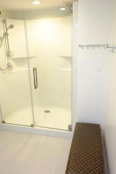 The Bangkok Sathorn-Taksin, Bangkok, Krung Thonburi, Bang Lam Phu Lang, Khlong San, Bangkok, 2 Bedrooms, 71 sqm, Condo For Rent, by Nat Tantirapan, 500555622 - DDproperty.com