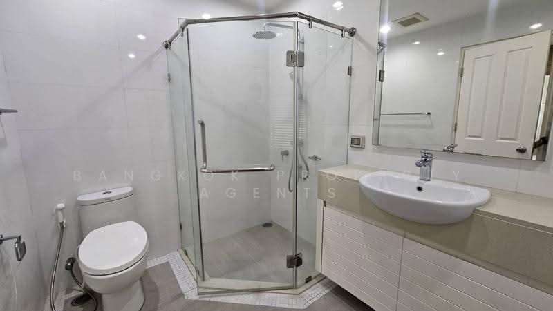 Siri Residence, Bangkok, 21 Soi Sukhumvit 24, Khong Tan, Khlong Toei, Bangkok, 2 Bedrooms, 105 sqm, Condo For Rent, by BANGKOK PROPERTY AGENTS, 500555649 - DDproperty.com