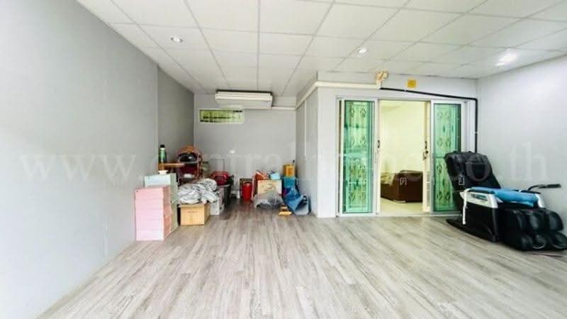 The Connect Suksawat 26, Bangkok, Suksawat Road, Soi Suksawat 26, Bangpakok, Rat Burana, Bangkok, 3 Bedrooms, 119 sqm, Townhouse For Sale, by คุณ นนทิตา ( ต่าย ), 500555681 - DDproperty.com