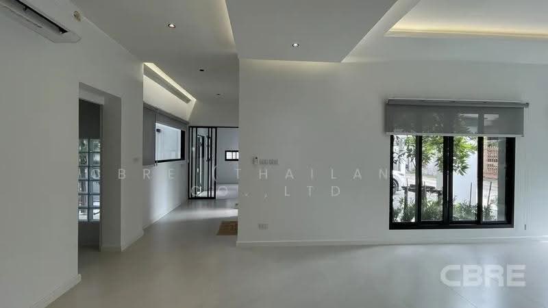 Single House on Sukhumvit 101/1, Bangkok, Bang Chak, Phra Khanong, Bangkok, 8 Bedrooms, 450 sqm, Single Detached House For Sale, by CBRE (Thailand) Co.,Ltd, 500555710 - DDproperty.com