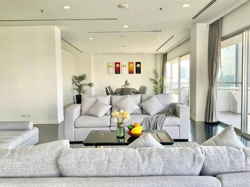 Baan Koon Apartment, Bangkok, Soi Nanglinchee 2, Thung Maha Mek, Sathon, Bangkok, 4 Bedrooms, 740 sqm, Apartment For Rent, by Jettapat Jaroonpipatkun, 500555712 - DDproperty.com