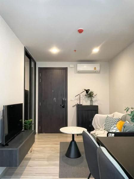 XT Huaikhwang, Bangkok, 244 Ratchadaphisek Road, Huai Khwang, Bangkok, 1 Bedroom, 35 sqm, Condo For Sale, by คุณพีร์, 500555733 - DDproperty.com