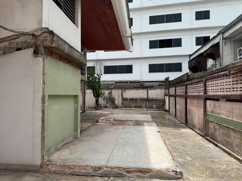 บ้านเดี่ยว 2 ชั้นให้เช่า พระโขนง – ปรีดีพนมยงค์, กรุงเทพ, พระโขนงเหนือ, วัฒนา, กรุงเทพ, 524 ตร.ม., ตึกแถว-อาคารพาณิชย์ ให้เช่า, โดย Pudis Chitrungsakorn, 500555735 - DDproperty.com