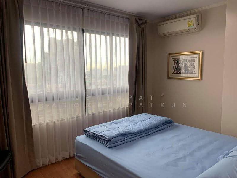 Lumpini Ville Phahol-Suthisarn, Bangkok, 23 Inthamara 2 Alley, Samsen Nai, Phaya Thai, Bangkok, 2 Bedrooms, 65 sqm, Condo For Rent, by Jettapat Jaroonpipatkun, 500555749 - DDproperty.com