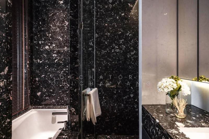 BEATNIQ Sukhumvit 32, Bangkok, Soi Sukhumvit 32, Sukhumvit Road, Khong Tan, Khlong Toei, Bangkok, 1 Bedroom, 55 sqm, Condo For Rent, by Dechatorn Chichaiyang, 500555763 - DDproperty.com