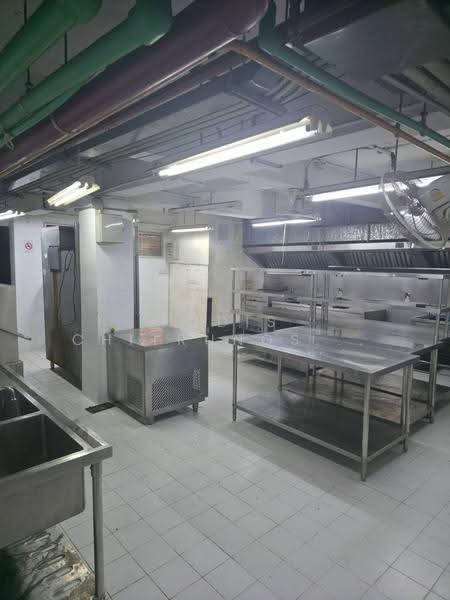 Restaurant & Café Space with Fully Equipped Kitchen for Rent – Sukhumvit, Phrom Phong, Bangkok, Khlong Tan Nua, Watthana, Bangkok, , 247 sqm, Retail Space For Rent, by Pudis Chitrungsakorn, 500555790 - DDproperty.com