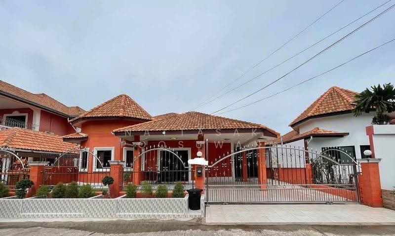 3-BR House, Chon Buri (Pattaya), Nong Pru, Bang Lamung (Pattaya), Chon Buri (Pattaya), 3 Bedrooms, 120 sqm, Single Detached House For Sale, by Nattasak Poosuwan, 500555799 - DDproperty.com