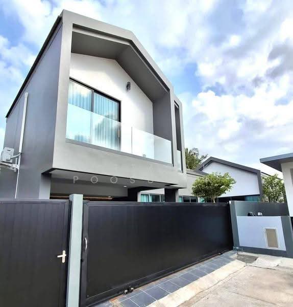 undefined, Chon Buri (Pattaya), Poong, Bang Lamung (Pattaya), Chon Buri (Pattaya), 4 Bedrooms, 350 sqm, Villa For Sale, by Nattasak Poosuwan, 500555824 - DDproperty.com