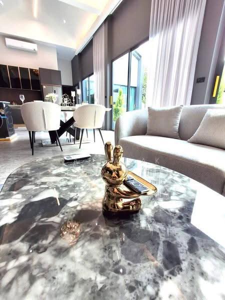 undefined, Chon Buri (Pattaya), Poong, Bang Lamung (Pattaya), Chon Buri (Pattaya), 4 Bedrooms, 350 sqm, Villa For Sale, by Nattasak Poosuwan, 500555824 - DDproperty.com