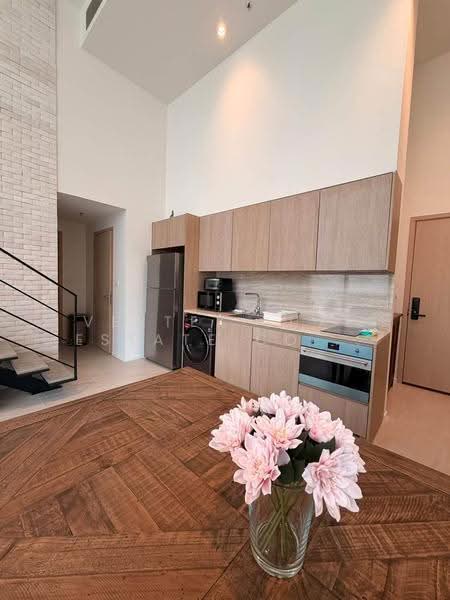 The Lofts Silom : เดอะ ลอฟท์ สีลม, กรุงเทพ, ถนนประมวญ, สีลม, บางรัก, กรุงเทพ, 78 ตร.ม., คอนโด ให้เช่า, โดย Vertex Luxe Estate Co.,LTD, 500555836 - DDproperty.com