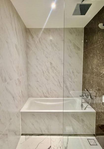 Fynn Asoke, Bangkok, 28 Sukhumvit 10 Alley, Khlong Toei, Bangkok, 1 Bedroom, 32 sqm, Condo For Sale, by Dechatorn Chichaiyang, 500555874 - DDproperty.com