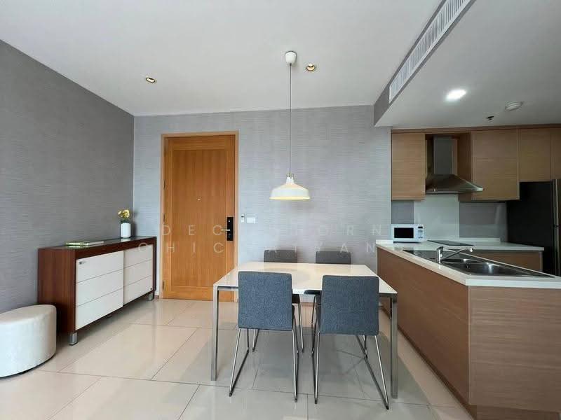 The Emporio Place, Bangkok, 93 Soi Sukhumvit 24, Sukhumvit Road, Khong Tan, Khlong Toei, Bangkok, 1 Bedroom, 65 sqm, Condo For Sale, by Dechatorn Chichaiyang, 500555927 - DDproperty.com
