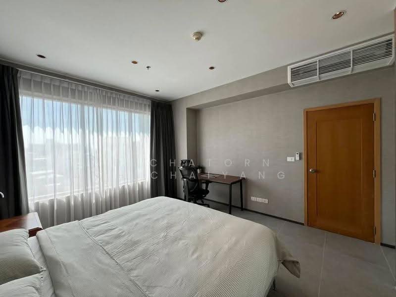 The Emporio Place, Bangkok, 93 Soi Sukhumvit 24, Sukhumvit Road, Khong Tan, Khlong Toei, Bangkok, 1 Bedroom, 65 sqm, Condo For Sale, by Dechatorn Chichaiyang, 500555927 - DDproperty.com