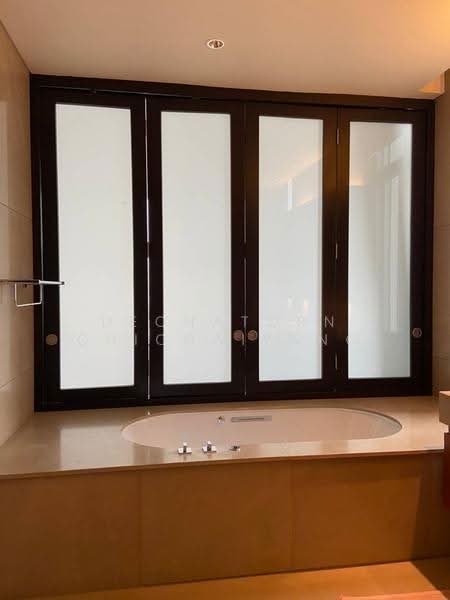 The Sukhothai Residences, Bangkok, 3 Sathorn Tai Road, Thung Maha Mek, Sathon, Bangkok, 1 Bedroom, 122 sqm, Condo For Sale, by Dechatorn Chichaiyang, 500555978 - DDproperty.com