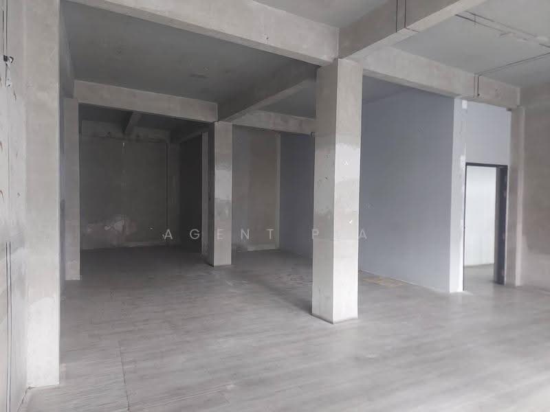 2nd-Floor Rental Space near Victory Monument – BTS Access & Main Road Frontage (SPSAD4169), Bangkok, Samsen Nai, Phaya Thai, Bangkok, , 88 sqm, Office Space For Rent, by Agent Pla, 500555980 - DDproperty.com