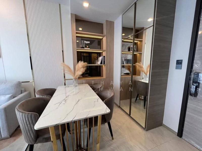 The Crest Park Residences, Bangkok, 1198 Phahonyothin Road, Jom Phon, Chatuchak, Bangkok, 1 Bedroom, 50 sqm, Condo For Rent, by Natthaya Ninkhwan, 500555998 - DDproperty.com