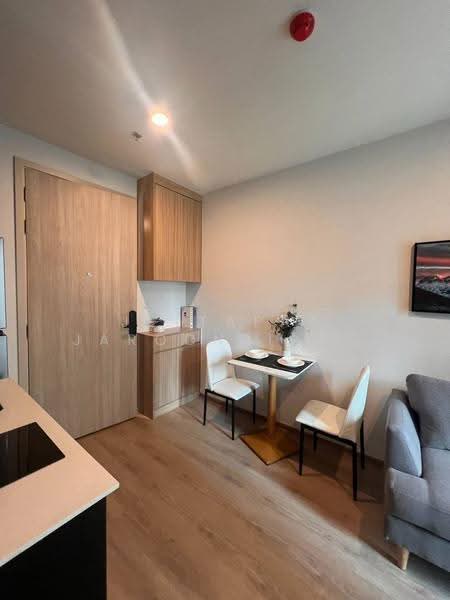 Nue District R9, Bangkok, 59 Rama 9 Road, Huai Khwang, Bangkok, 1 Bedroom, 26 sqm, Condo For Rent, by Jettapat Jaroonpipatkun, 500556011 - DDproperty.com