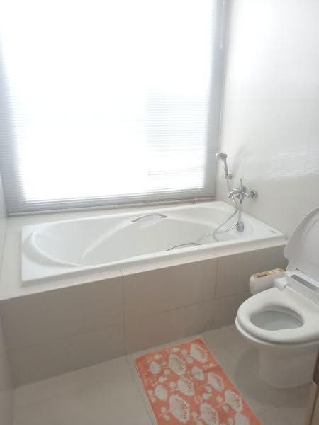 39 by Sansiri, Bangkok, 11 Sukhumvit Road, Khlong Tan Nua, Watthana, Bangkok, 1 Bedroom, 55 sqm, Condo For Rent, by Yoshida Co., Ltd., 500556021 - DDproperty.com