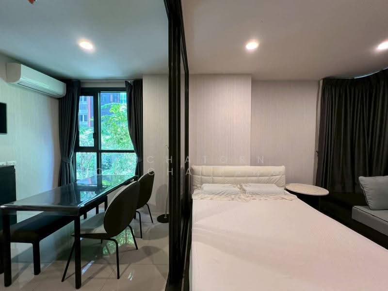 XT Huaikhwang, Bangkok, 244 Ratchadaphisek Road, Huai Khwang, Bangkok, 1 Bedroom, 31 sqm, Condo For Sale, by Dechatorn Chichaiyang, 500556022 - DDproperty.com