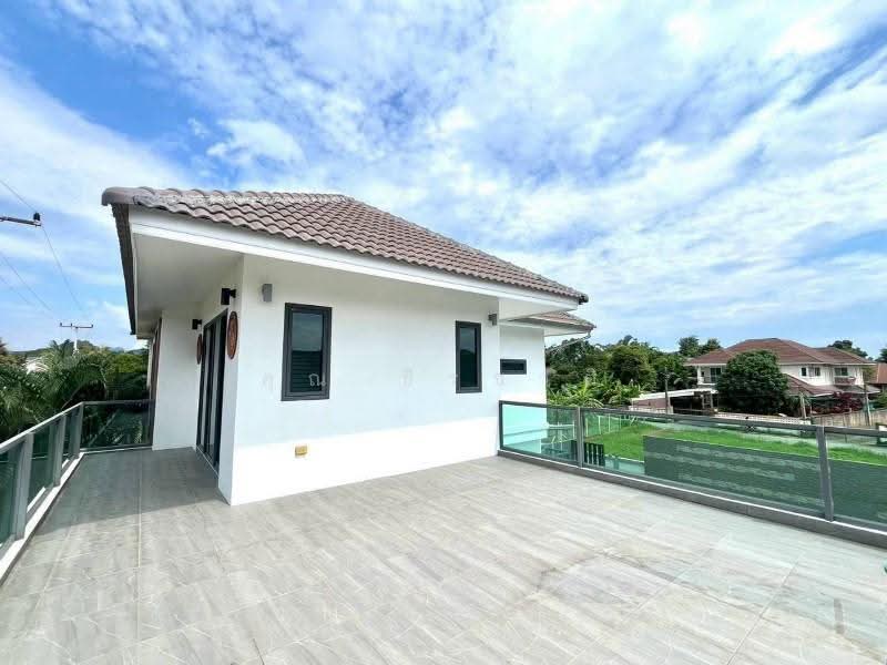 House for sale with private pool on hangdong area : ขายบ้านพร้อมสระว่ายน้ำส่วนตัว ย่านหางดง, เชียงใหม่, หางดง, หางดง, เชียงใหม่, 200 ตร.ม., บ้านเดี่ยว ขาย, โดย คุณ ธีรชาติ, 500556113 - DDproperty.com
