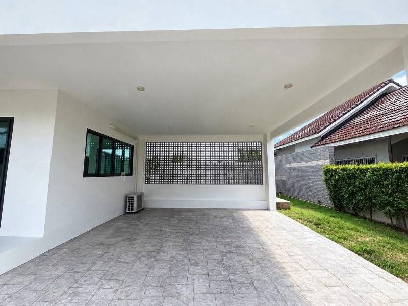 House for sale with private pool on hangdong area : ขายบ้านพร้อมสระว่ายน้ำส่วนตัว ย่านหางดง, เชียงใหม่, หางดง, หางดง, เชียงใหม่, 200 ตร.ม., บ้านเดี่ยว ขาย, โดย คุณ ธีรชาติ, 500556113 - DDproperty.com