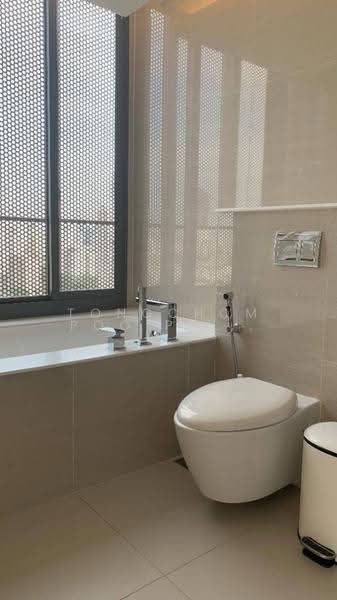 Circle Sukhumvit 31, Bangkok, Soi Sukhumvit 31, Khlong Tan Nua, Watthana, Bangkok, 2 Bedrooms, 70 sqm, Condo For Sale, by Tongchompoo Pattanachaiwongkoon, 500556168 - DDproperty.com