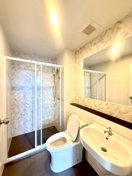 Regent Home Wutthakat, Bangkok, Wutthakat Road, Talat Plu, Thon Buri, Bangkok, 1 Bedroom, 26 sqm, Condo For Rent, by Aroonrat Sueasomphong, 500556178 - DDproperty.com