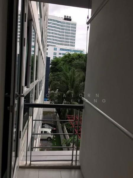 Chateau In Town Phaholyothin 14, Bangkok, Phaholyothin 14 Road, Samsen Nai, Phaya Thai, Bangkok, 1 Bedroom, 29 sqm, Condo For Sale, by Dechatorn Chichaiyang, 500556187 - DDproperty.com