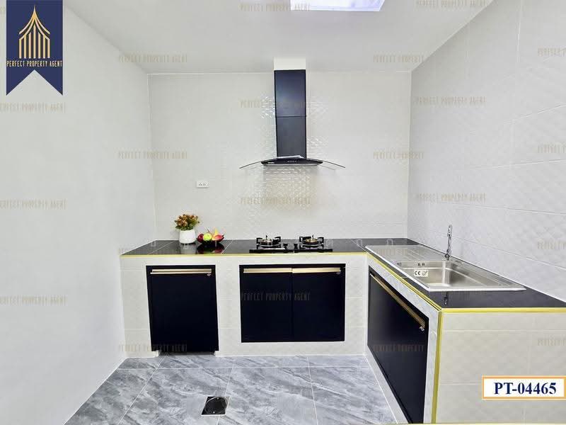 RNP Place, Bangkok, Lat Krabang, Bangkok, 3 Bedrooms, 100 sqm, Townhouse For Sale, by ปภัชญา ธนัตถ์ภรณ์, 500556205 - DDproperty.com