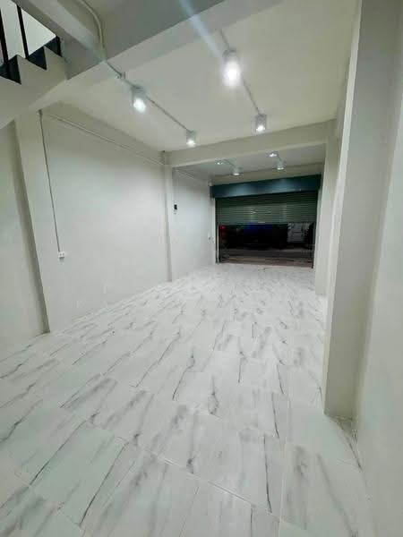 Fully Renovated 4-Storey Townhome / Home Office for Rent Sathorn - Silom - Naradhiwas | 180 sq.m, Bangkok, Yan Nawa, Sathon, Bangkok, , 180 sqm, Shophouse For Rent, by Pornpann Kaewplang (Sand), 500556236 - DDproperty.com