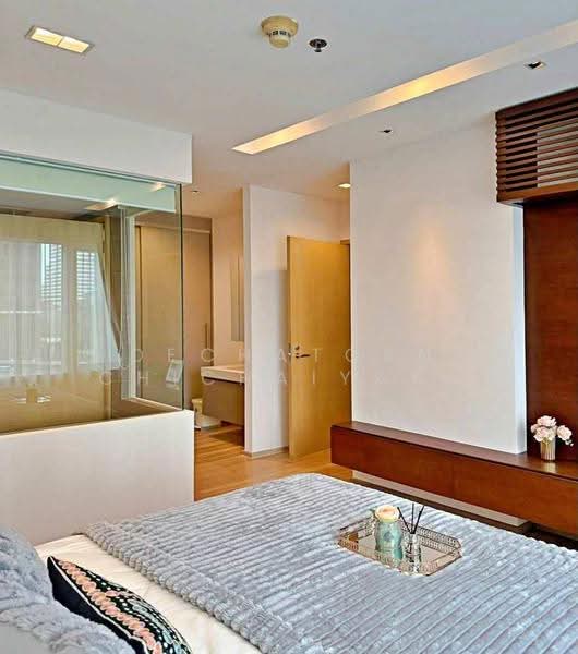Siri At Sukhumvit, Bangkok, 902 Sukhumvit Road, Phra Kanong, Khlong Toei, Bangkok, 2 Bedrooms, 69 sqm, Condo For Sale, by Dechatorn Chichaiyang, 500556240 - DDproperty.com