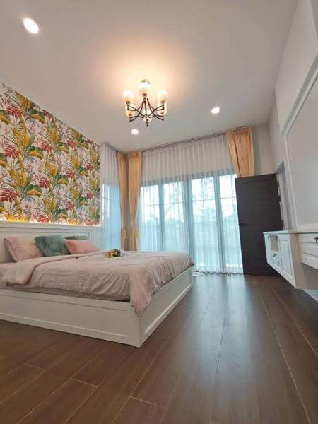 "วิคตอเรีย พูลวิลล่า" สารภี เชียงใหม่ (Victoria Pool Villa by BEDFORD), เชียงใหม่, สารภี, เชียงใหม่, 300 ตร.ม., วิลล่า ขาย, โดย คุณ ธีรชาติ, 500556245 - DDproperty.com