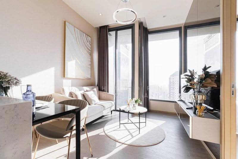 The Esse Asoke, bangkok, 333 Soi Sukhumvit 21, Sukhumvit Road, Khlongtoei Nua, Watthana, Bangkok, 1 Bedroom, 37 sqm, Condo For Sale, by Dechatorn Chichaiyang, 500556266 - DDproperty.com