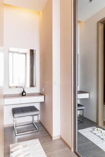 The Esse Asoke, bangkok, 333 Soi Sukhumvit 21, Sukhumvit Road, Khlongtoei Nua, Watthana, Bangkok, 1 Bedroom, 37 sqm, Condo For Sale, by Dechatorn Chichaiyang, 500556266 - DDproperty.com