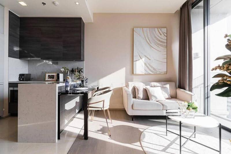 The Esse Asoke, bangkok, 333 Soi Sukhumvit 21, Sukhumvit Road, Khlongtoei Nua, Watthana, Bangkok, 1 Bedroom, 37 sqm, Condo For Sale, by Dechatorn Chichaiyang, 500556266 - DDproperty.com