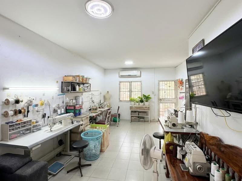 Baan Pruksa 60 Rangsit – Bangpoon, Pathum Thani, Rangsit-Pathum Thani Road, Bang Phun, Muang Pathum Thani, Pathum Thani, 3 Bedrooms, 92 sqm, Townhouse For Sale, by Sucheera Wongnikorn, 500556278 - DDproperty.com