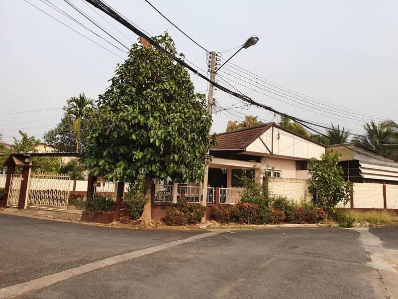 A house for rent at Nong hoi area, Chiang Mai, Nong Hoi, Muang Chiang Mai, Chiang Mai, 3 Bedrooms, 160 sqm, Single Detached House For Rent, by คุณ ธีรชาติ, 500556287 - DDproperty.com