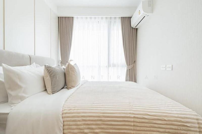 Rhythm Sathorn-Narathiwas, Bangkok, 651 Naradhiwas Rajanagarindra Road, Thung Maha Mek, Sathon, Bangkok, 1 Bedroom, 32 sqm, Condo For Rent, by Nat Tantirapan, 500556309 - DDproperty.com