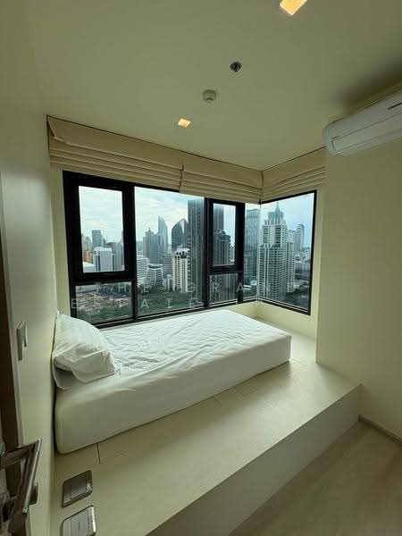 Life One Wireless, Bangkok, 1 Wireless Road, Lumphini, Pathum Wan, Bangkok, 2 Bedrooms, 45 sqm, Condo For Rent, by The Grand Estate JP Co., Ltd., 500556407 - DDproperty.com