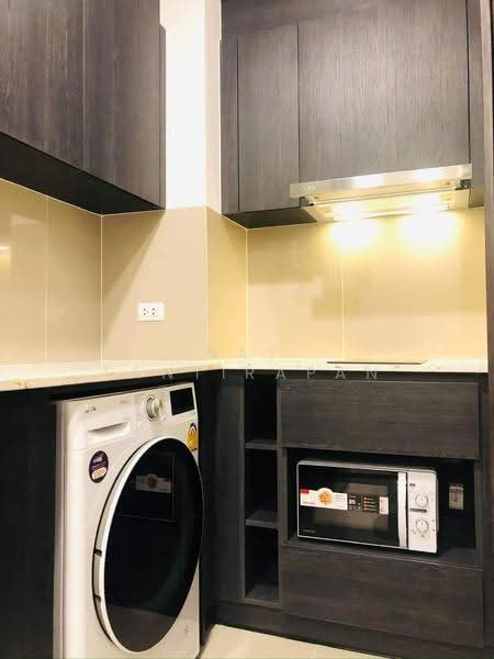 XT Huaikhwang, Bangkok, 244 Ratchadaphisek Road, Huai Khwang, Bangkok, 1 Bedroom, 35 sqm, Condo For Rent, by Nat Tantirapan, 500556412 - DDproperty.com
