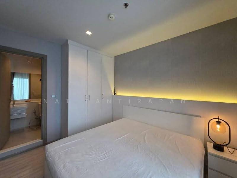 Life Asoke, Bangkok, Asoke-Dindang Road, Bang Kapi, Huai Khwang, Bangkok, 2 Bedrooms, 41 sqm, Condo For Rent, by Nat Tantirapan, 500556431 - DDproperty.com