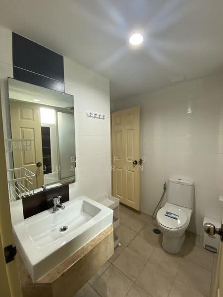 Grand Park View Asoke, Bangkok, 21 Sukhumvit Road, Khlongtoei Nua, Watthana, Bangkok, 2 Bedrooms, 74 sqm, Condo For Rent, by Sompob Buaparungsri, 500556433 - DDproperty.com