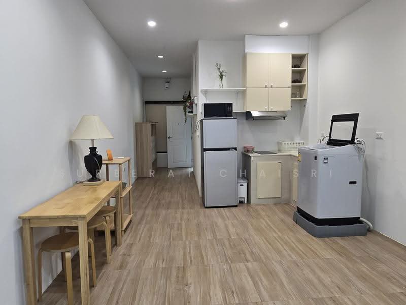 Commercial building, Bangkok, Phra Kanong Nua, Watthana, Bangkok, , 42 sqm, Shophouse For Sale, by Sureerat Chaisri, 500556441 - DDproperty.com