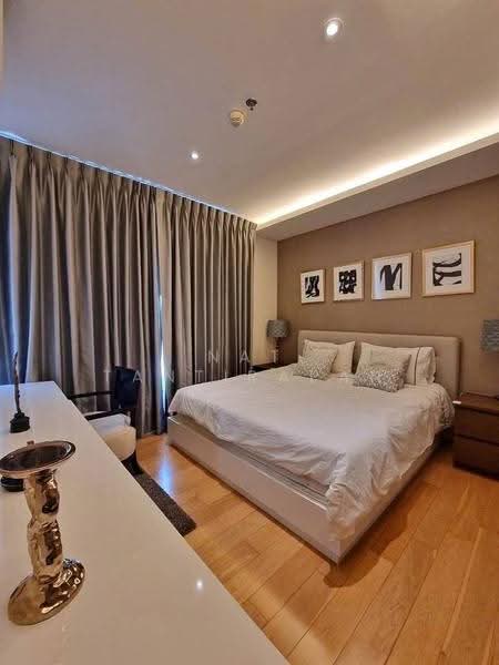 H Sukhumvit 43, Bangkok, 28 Sukhumvit 34 Road, Khlong Tan Nua, Watthana, Bangkok, 2 Bedrooms, 75 sqm, Condo For Rent, by Nat Tantirapan, 500556460 - DDproperty.com