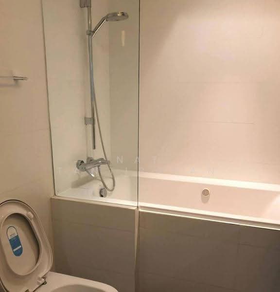 Noble Ambience Sarasin, Bangkok, Soi Sarasin, Sarasin Road, Lumphini, Pathum Wan, Bangkok, 1 Bedroom, 55 sqm, Condo For Rent, by Nat Tantirapan, 500556466 - DDproperty.com