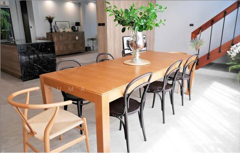 Cozy modern House for Sale Sukhumvit65 / Ekkamai10, Bangkok, Phra Kanong Nua, Watthana, Bangkok, 4 Bedrooms, 450 sqm, Single Detached House For Sale, by Usuma Usumachat, 500556468 - DDproperty.com