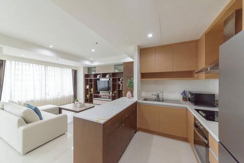 The Emporio Place, Bangkok, 93 Soi Sukhumvit 24, Sukhumvit Road, Khong Tan, Khlong Toei, Bangkok, 2 Bedrooms, 108 sqm, Condo For Sale, by Nat Tantirapan, 500556474 - DDproperty.com