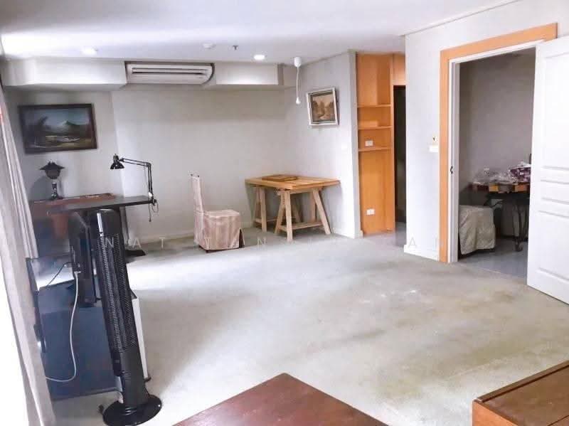 Asoke Place, Bangkok, Asok Montri Rd, Khlongtoei Nua, Watthana, Bangkok, 2 Bedrooms, 161 sqm, Condo For Sale, by Nat Tantirapan, 500556480 - DDproperty.com