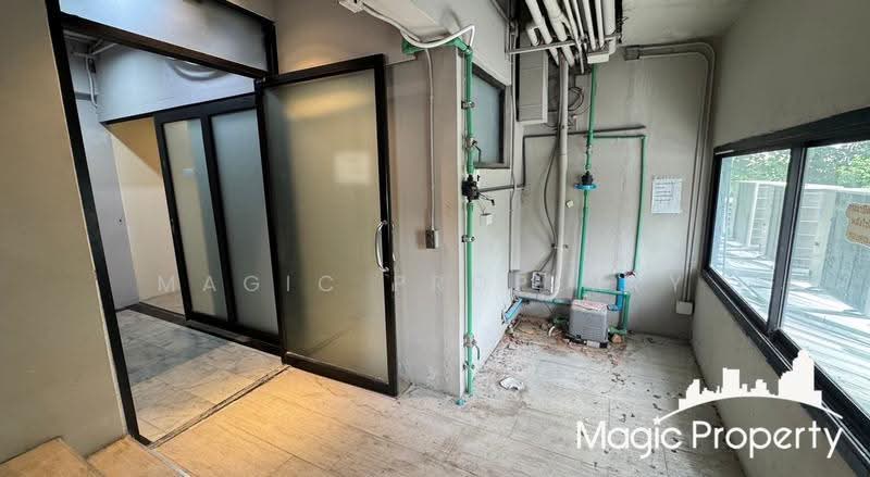 Park Avenue Sukhumvit 63, Bangkok, Khlong Tan Nua, Watthana, Bangkok, , 150 sqm, Office Space For Rent, by Magic Property, 500556496 - DDproperty.com